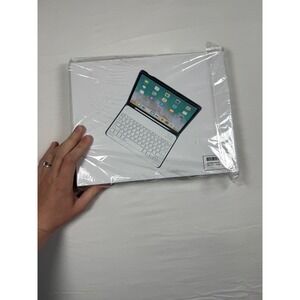 iPad 9th gen Wireless Bluetooth Keyboard Case for iPad  Green Folio Protective‎